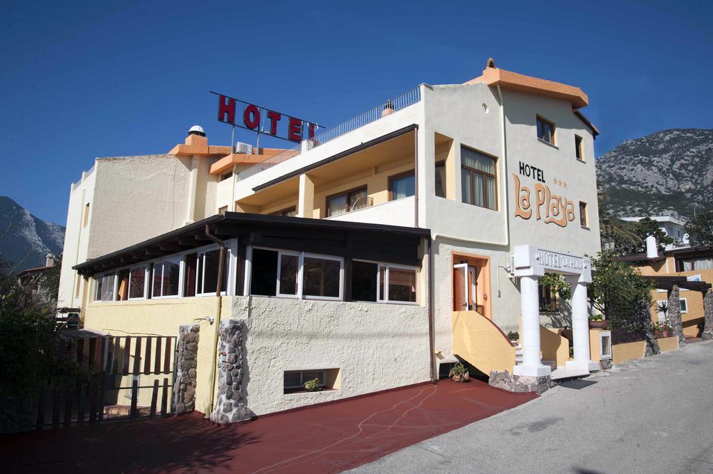 Hotel La Playa カーラゴノネ エクステリア 写真